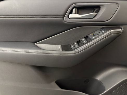 New 2026 Nissan Rogue SV image 22