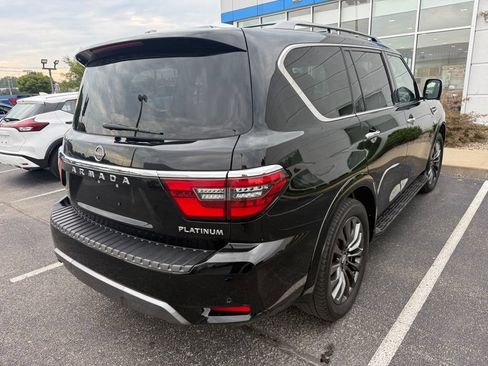 Used 2022 Nissan Armada Platinum w/ Captain's Chairs Package AWD/4WD image 4