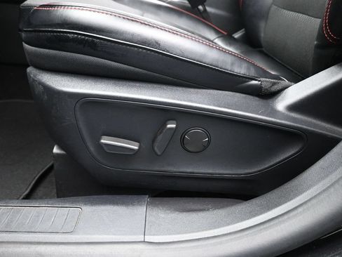 Used 2025 Ford Escape ST-Line FWD image 11