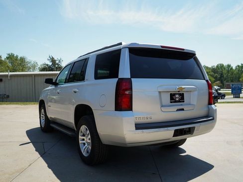 Used 2018 Chevrolet Tahoe LT image 4