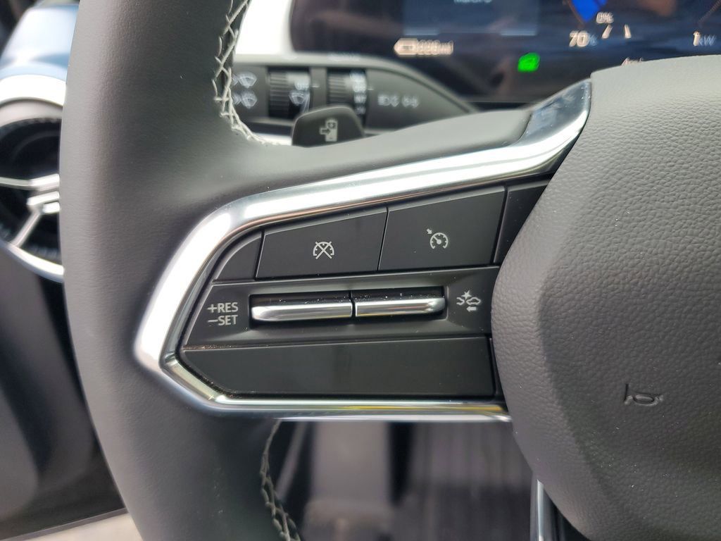 New 2026 Chevrolet Equinox EV LT FWD image 21