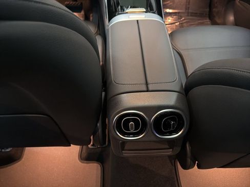 Certified 2026 Mercedes-Benz GLC 300 image 23