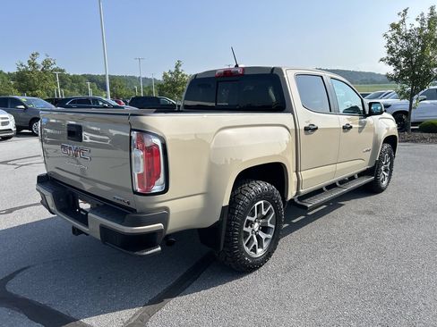 Used 2022 GMC Canyon AT4 AWD/4WD image 7