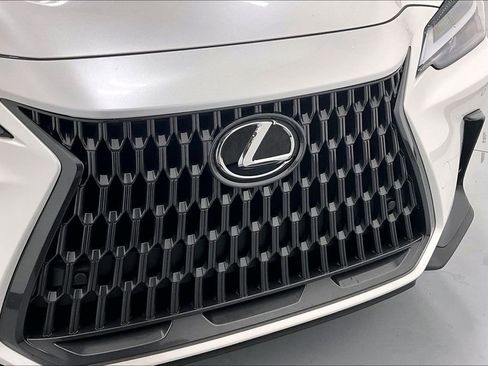 Used 2025 Lexus NX 250 FWD w/ Premium Package image 29