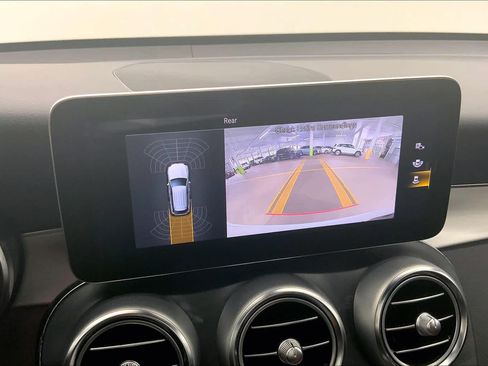 Certified 2022 Mercedes-Benz GLC 300 image 24