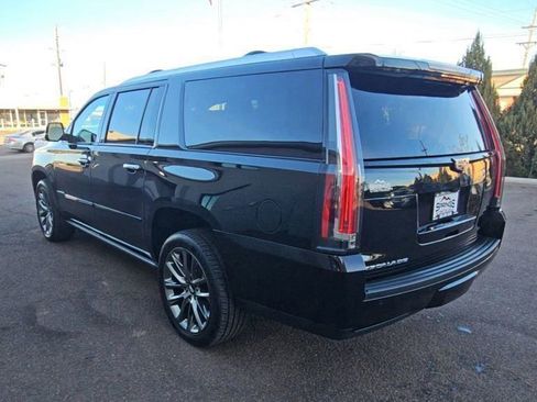 Used 2020 Cadillac Escalade ESV Premium Luxury w/ Escalade Sport Edition image 6