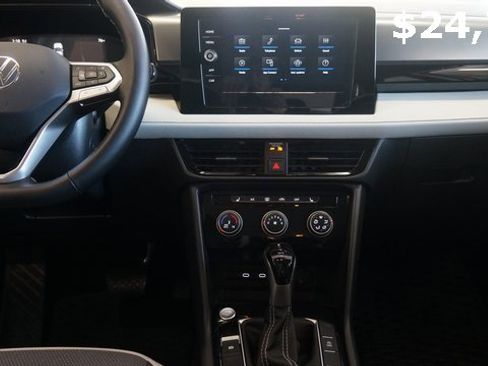 Certified 2025 Volkswagen Taos S image 35