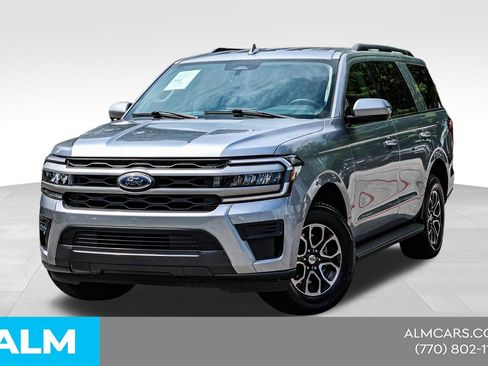 Used 2024 Ford Expedition XLT RWD image 1