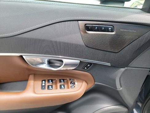 Used 2022 Volvo XC90 T6 Inscription image 15