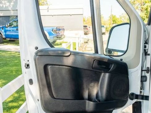 Used 2021 RAM ProMaster 2500 image 17