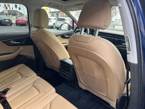 Used 2021 Audi Q7 2.0T Premium Plus AWD/4WD image 40