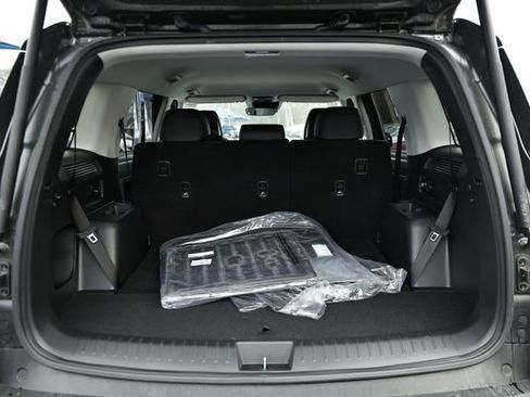 Certified 2025 Hyundai Santa Fe SEL image 28