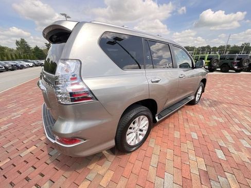 Used 2023 Lexus GX 460 Premium AWD/4WD image 35