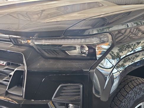 New 2026 Chevrolet Colorado Z71 w/ Z71 Convenience Package 2 AWD/4WD image 3