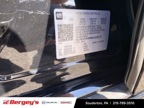 Used 2022 Buick Enclave Avenir w/ Avenir Technology Package AWD/4WD image 38