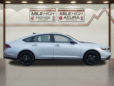 New 2025 Honda Accord SE image 3