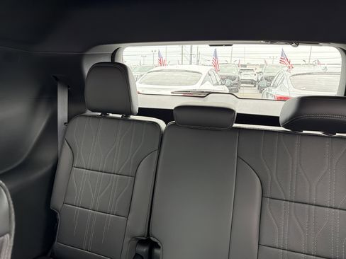 New 2026 Buick Enclave Avenir image 30