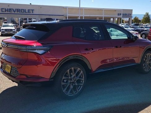 New 2026 Chevrolet Equinox EV RS image 8