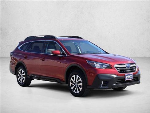 Used 2022 Subaru Outback Premium AWD/4WD image 3
