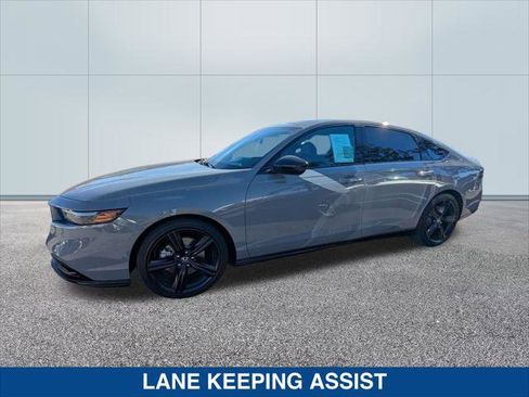 Used 2024 Honda Accord Sport image 2