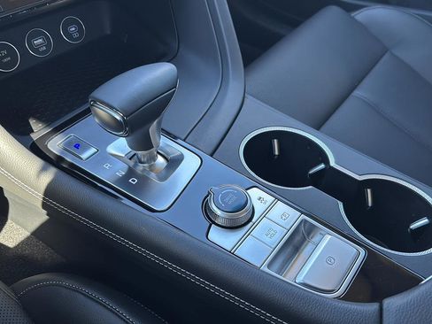 Certified 2026 Genesis G70 2.5T image 33