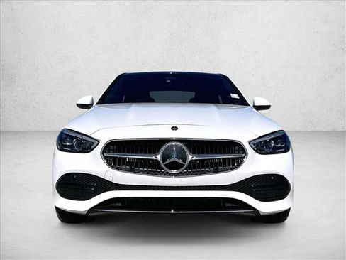 Used 2025 Mercedes-Benz C 300 Sedan image 3