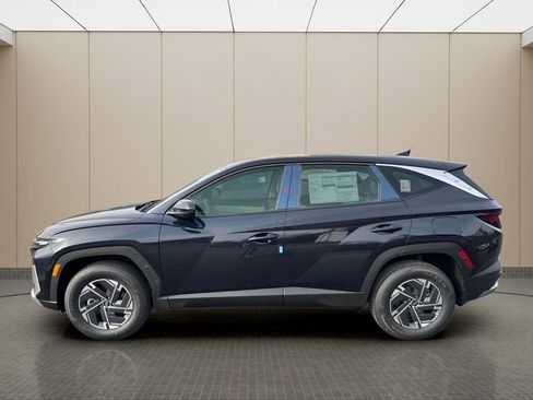 New 2026 Hyundai Tucson Blue SE AWD/4WD image 2