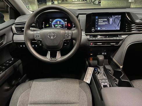 New 2026 Toyota Camry LE FWD image 28