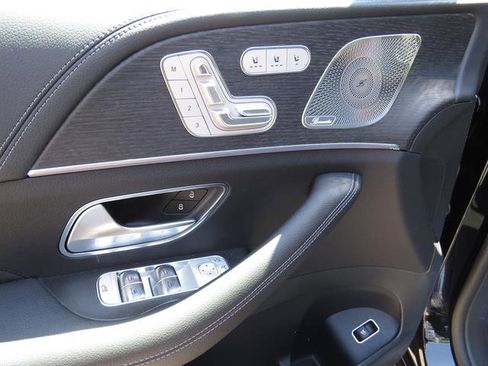 Used 2026 Mercedes-Benz GLE 580 4MATIC image 9