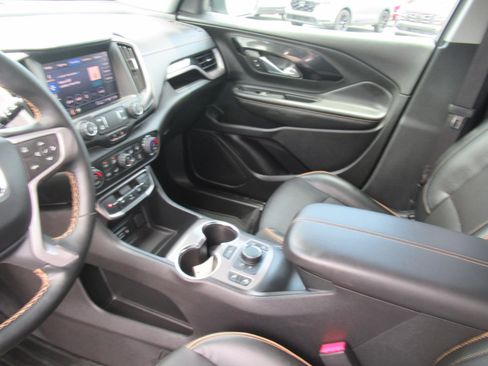 Used 2023 GMC Terrain AT4 w/ Tech Package AWD/4WD image 16