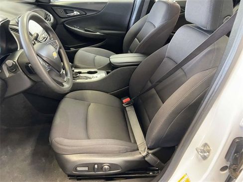 Used 2024 Chevrolet Malibu LT image 16