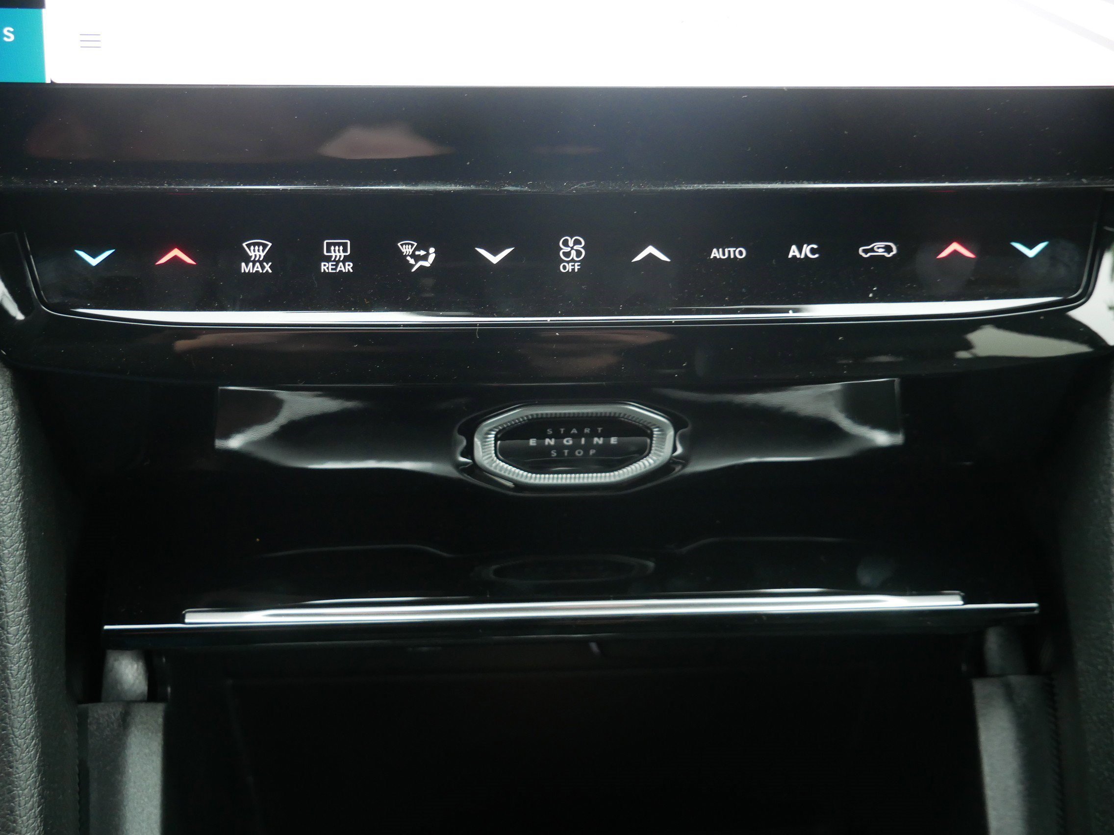 New 2026 Jeep Grand Cherokee Limited AWD/4WD image 19