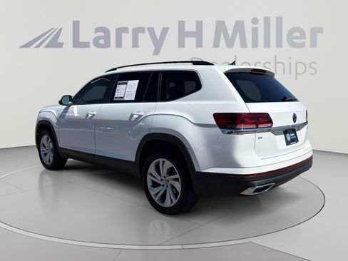 Used 2023 Volkswagen Atlas SE w/ Black Wheel Package AWD/4WD image 4