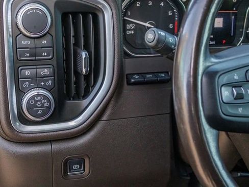 Used 2019 GMC Sierra 1500 Denali w/ Denali Ultimate Package AWD/4WD image 25