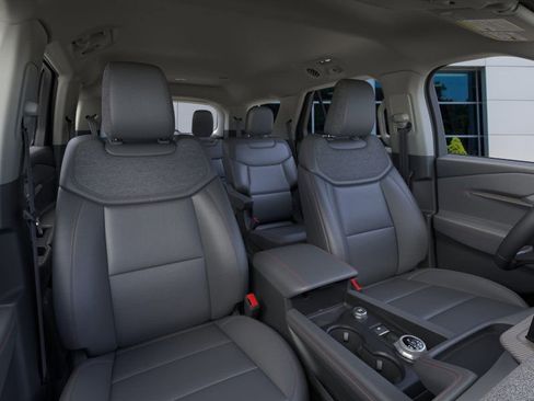 New 2026 Ford Explorer Active image 10