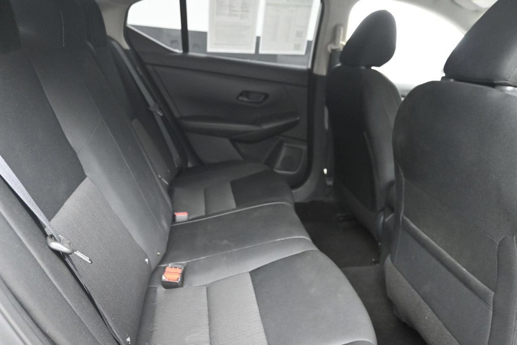Used 2025 Nissan Sentra SV w/ All-Weather Package FWD image 10