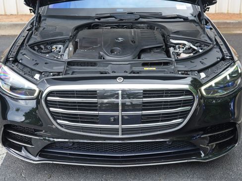 Used 2023 Mercedes-Benz S 500 4MATIC w/ AMG Line image 8