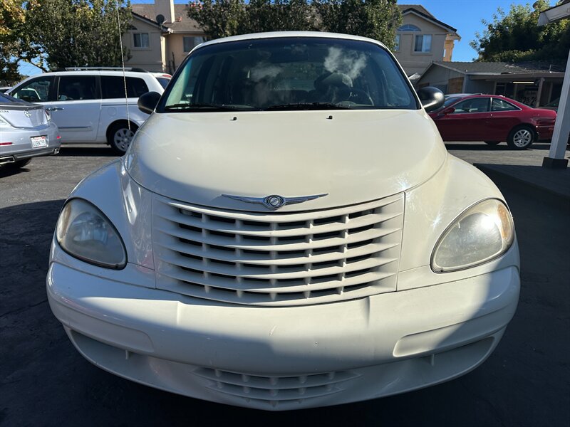 Used 2005 Chrysler PT Cruiser FWD image 2