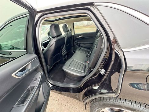 Certified 2024 Ford Edge SEL w/ Convenience Package AWD/4WD image 17