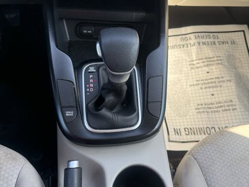 Used 2020 Kia Soul LX image 15