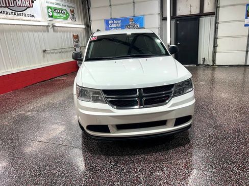 Used 2018 Dodge Journey SE image 11