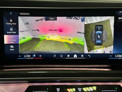 Used 2024 BMW i7 xDrive60 w/ Executive Package image 48