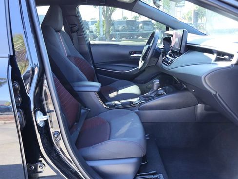 Used 2024 Toyota Corolla SE image 8