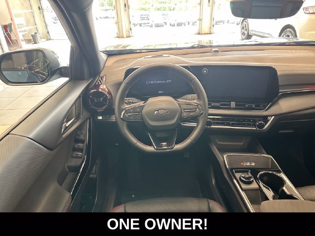 Used 2025 Chevrolet Equinox RS w/ Safety and Technology Package AWD/4WD image 2