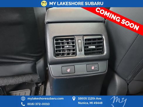 Used 2016 Subaru Legacy 3.6R Limited image 12