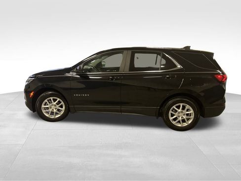 Used 2022 Chevrolet Equinox LT image 11