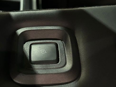 New 2026 Lincoln Navigator L Reserve AWD/4WD image 72