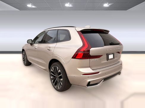 New 2026 Volvo XC60 B5 Ultra w/ Protection Package Premier image 3