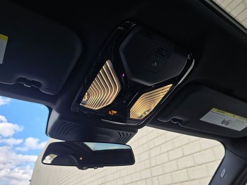 Used 2024 BMW X3 xDrive30i w/ Convenience Package image 45