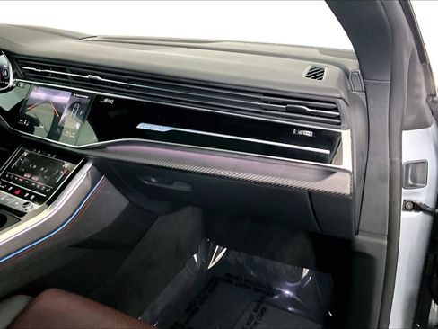 Used 2025 Audi RS Q8 performance image 19